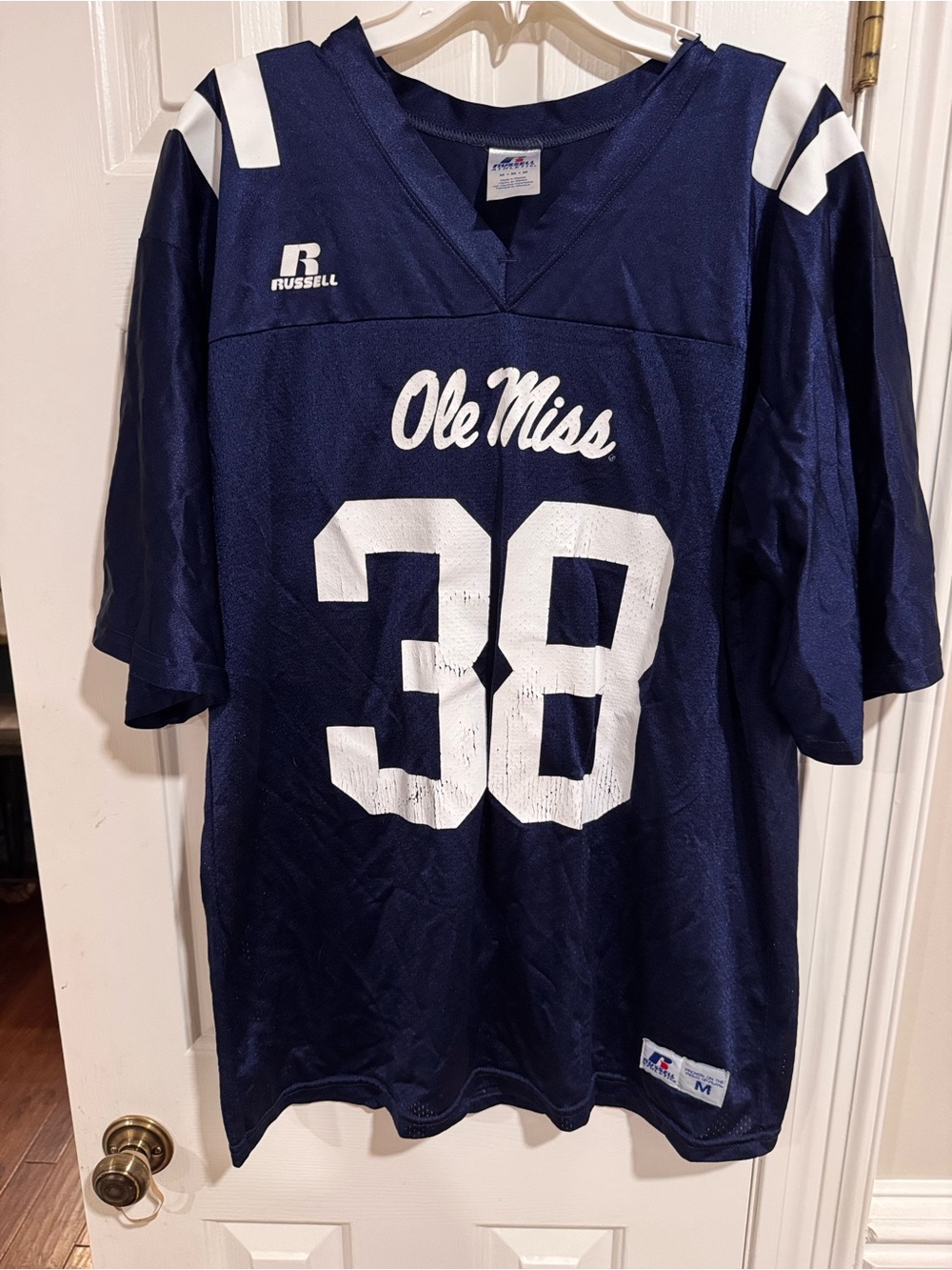 Ole Miss Rebels #38 Football Jersey Men’s Size Medium